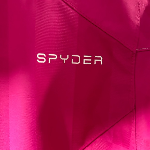 Amazing Spyder Ski Jacket!! Barely worn! Size 6, equivalent to a size small - Picture 5 of 6